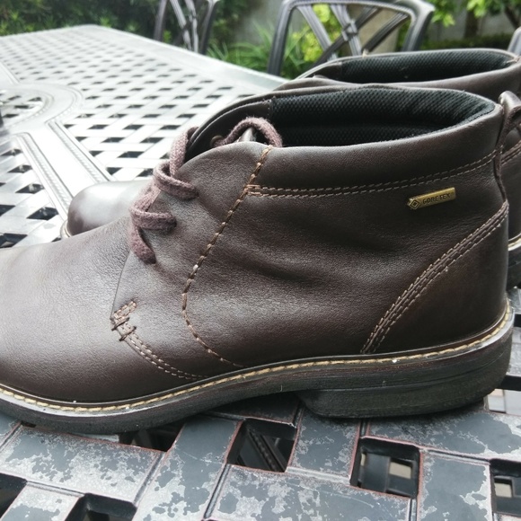 ECCO Turn Gore-Tex(R) Waterproof Chukka Boot (Men) main image 6